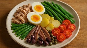 Французский салат Нисуаз дома: как собрать классический вкус за 20 минут